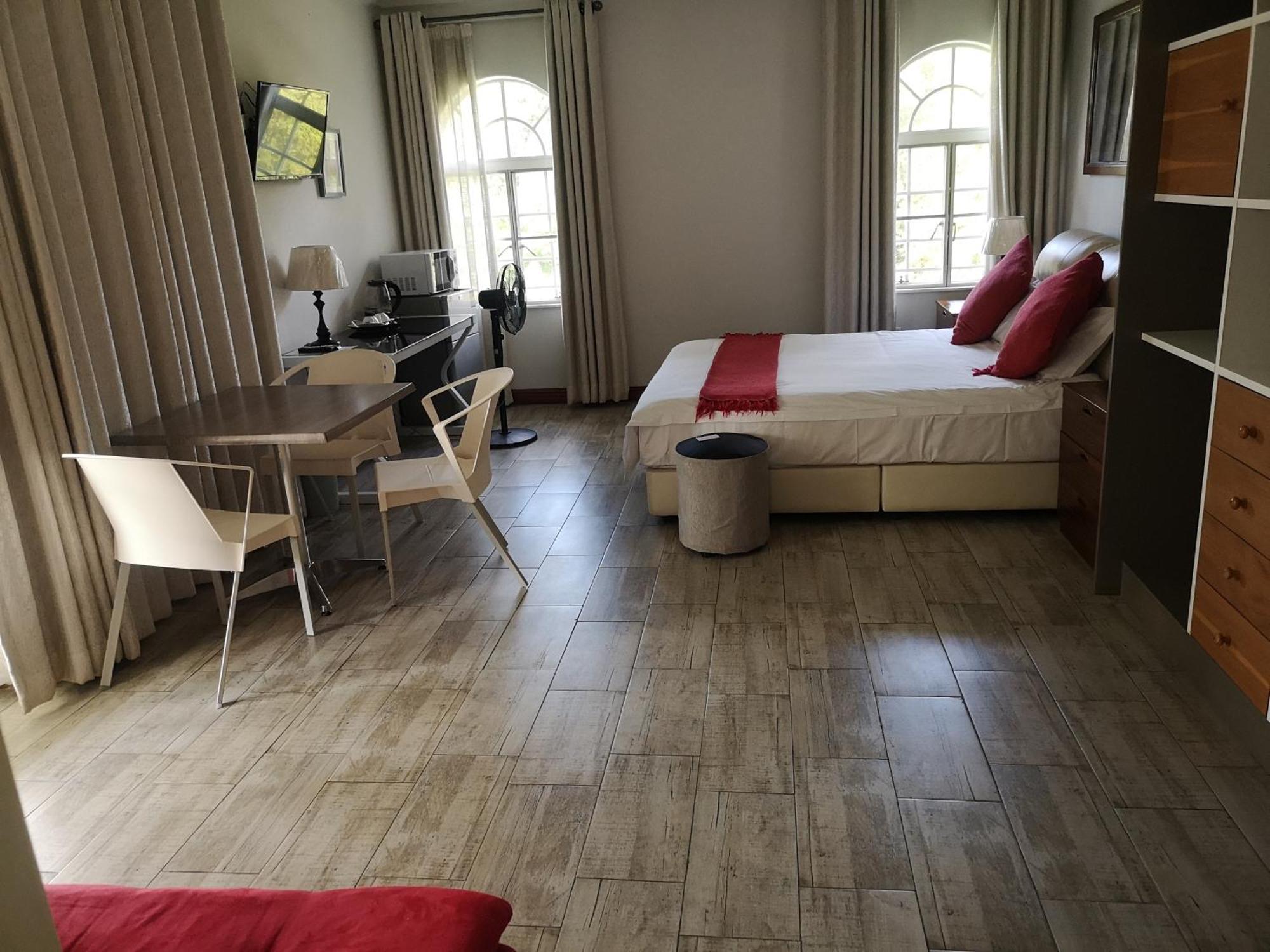 Lotus Guest House Йоханнесбург Экстерьер фото