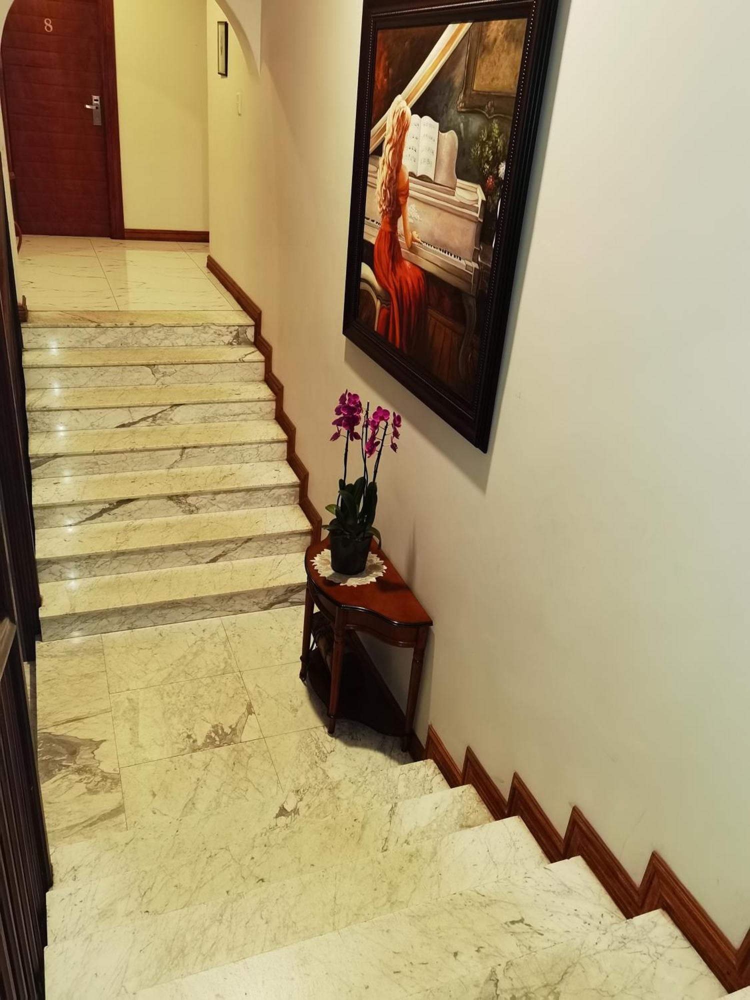 Lotus Guest House Йоханнесбург Экстерьер фото