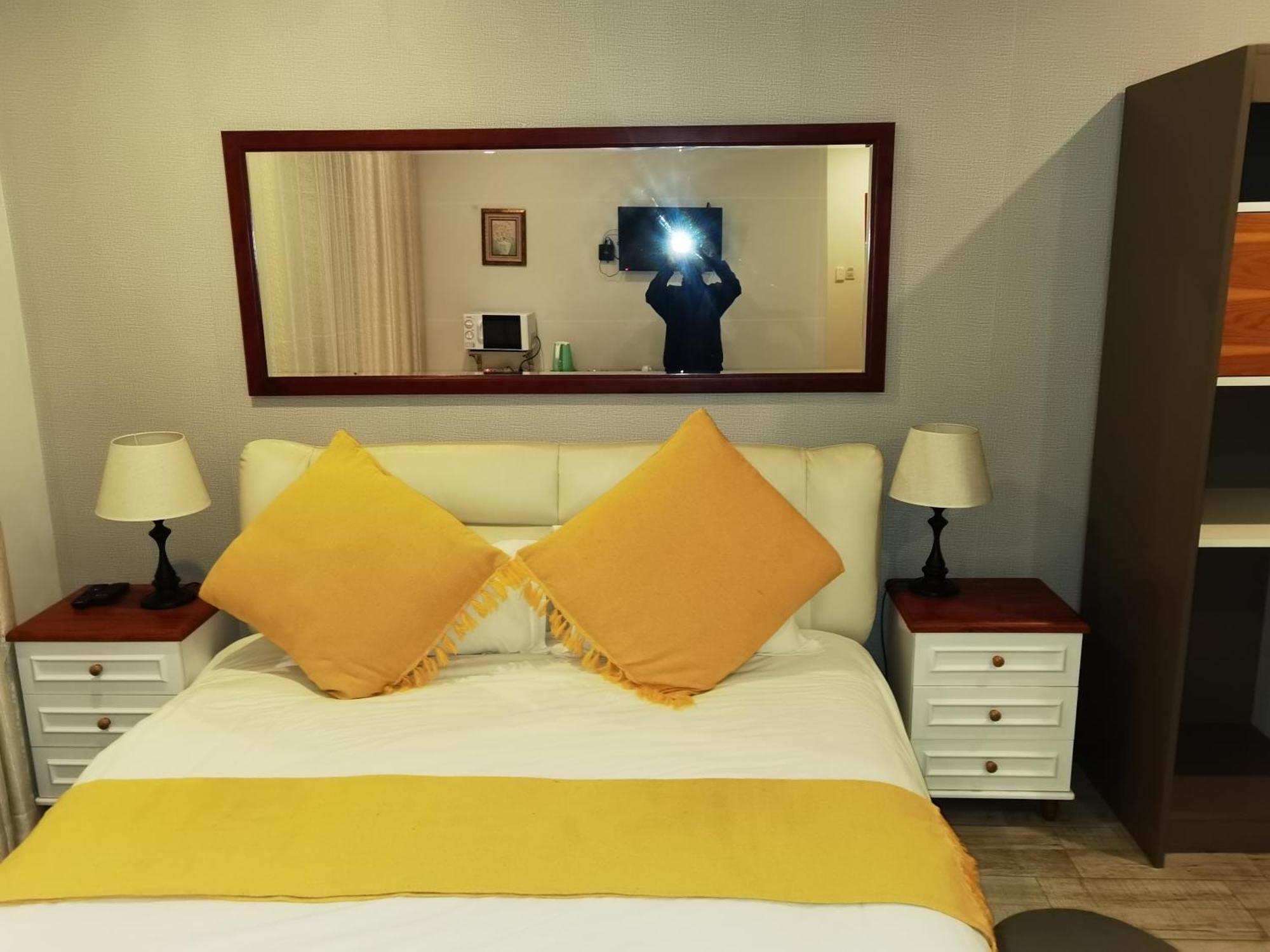 Lotus Guest House Йоханнесбург Экстерьер фото